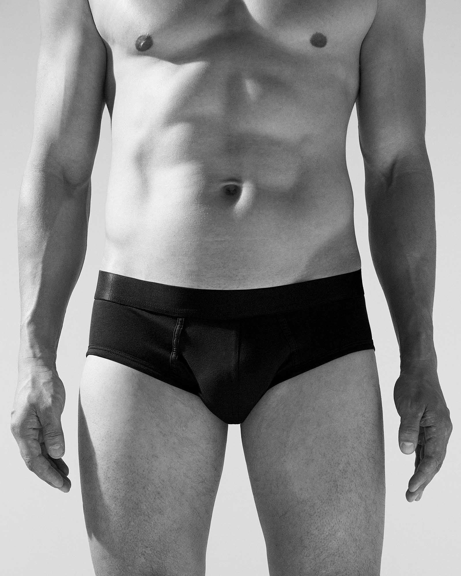 3 X Y-BRIEFS IN BLACK / GREY/ WHITE