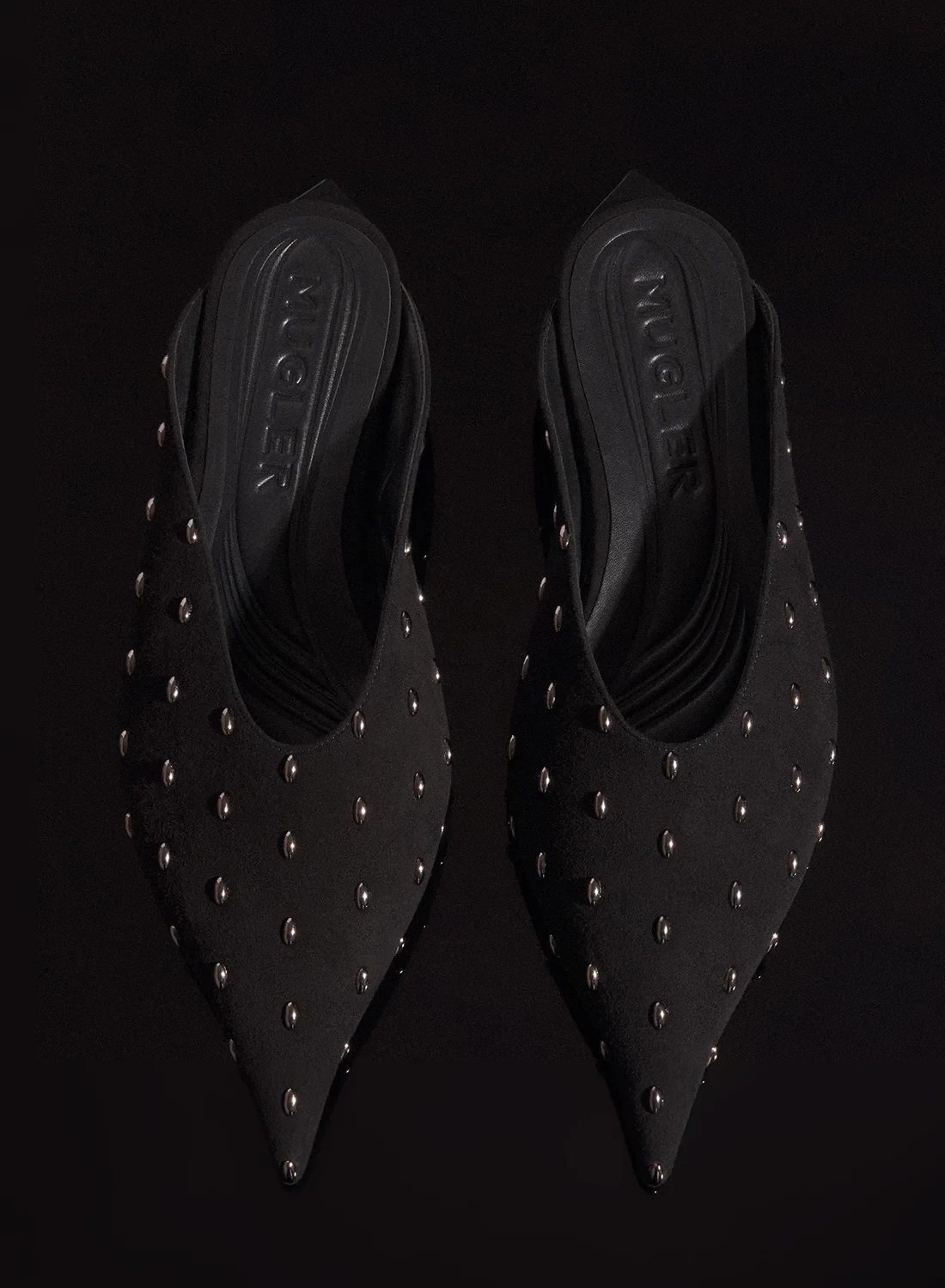 POINTY STUDDED FLATS IN BLACK SUEDE